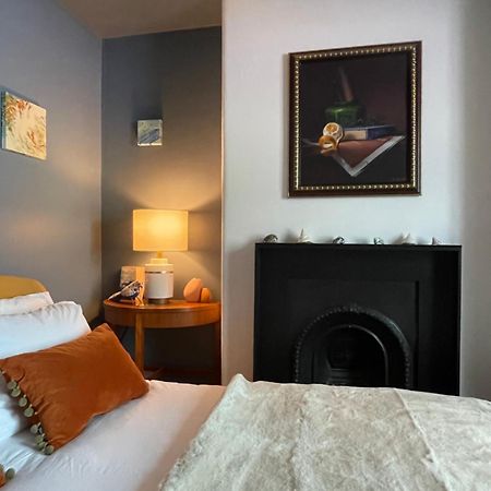 Stylish 2-Bedroom Townhouse Next To Brighton Station Exterior foto